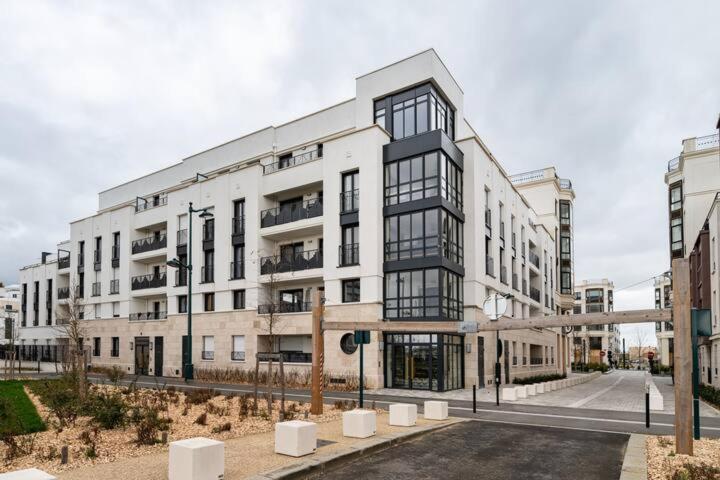 Home-Like Apartment Near Disneyland Chessy  Exteriör bild
