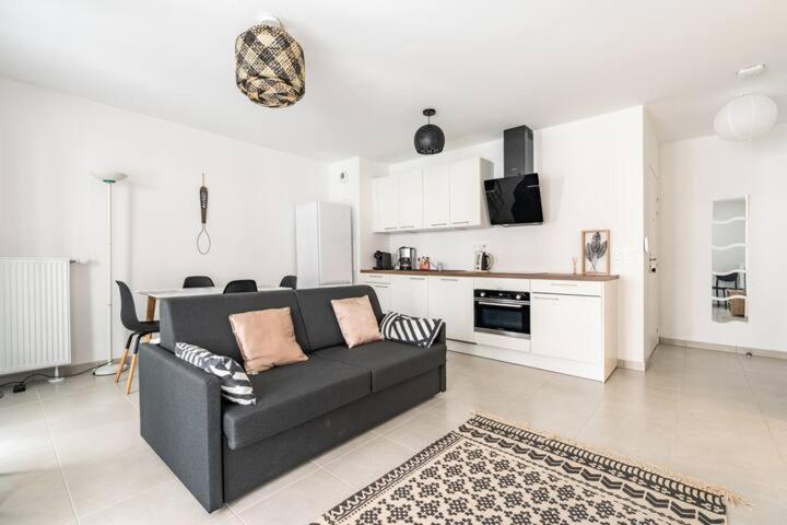 Home-Like Apartment Near Disneyland Chessy  Exteriör bild